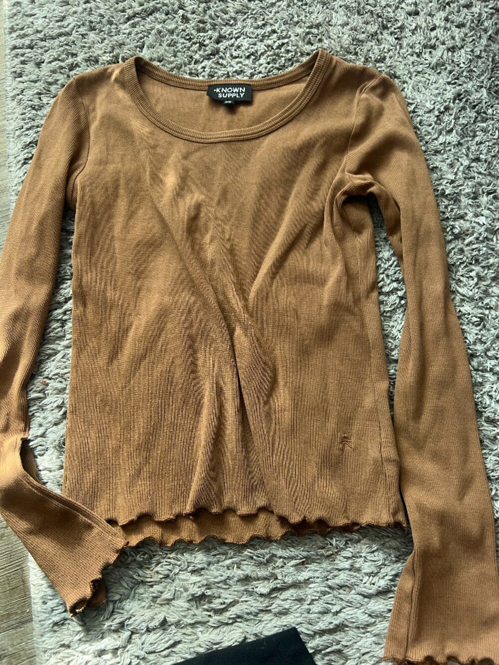 Known Supply xs top‎